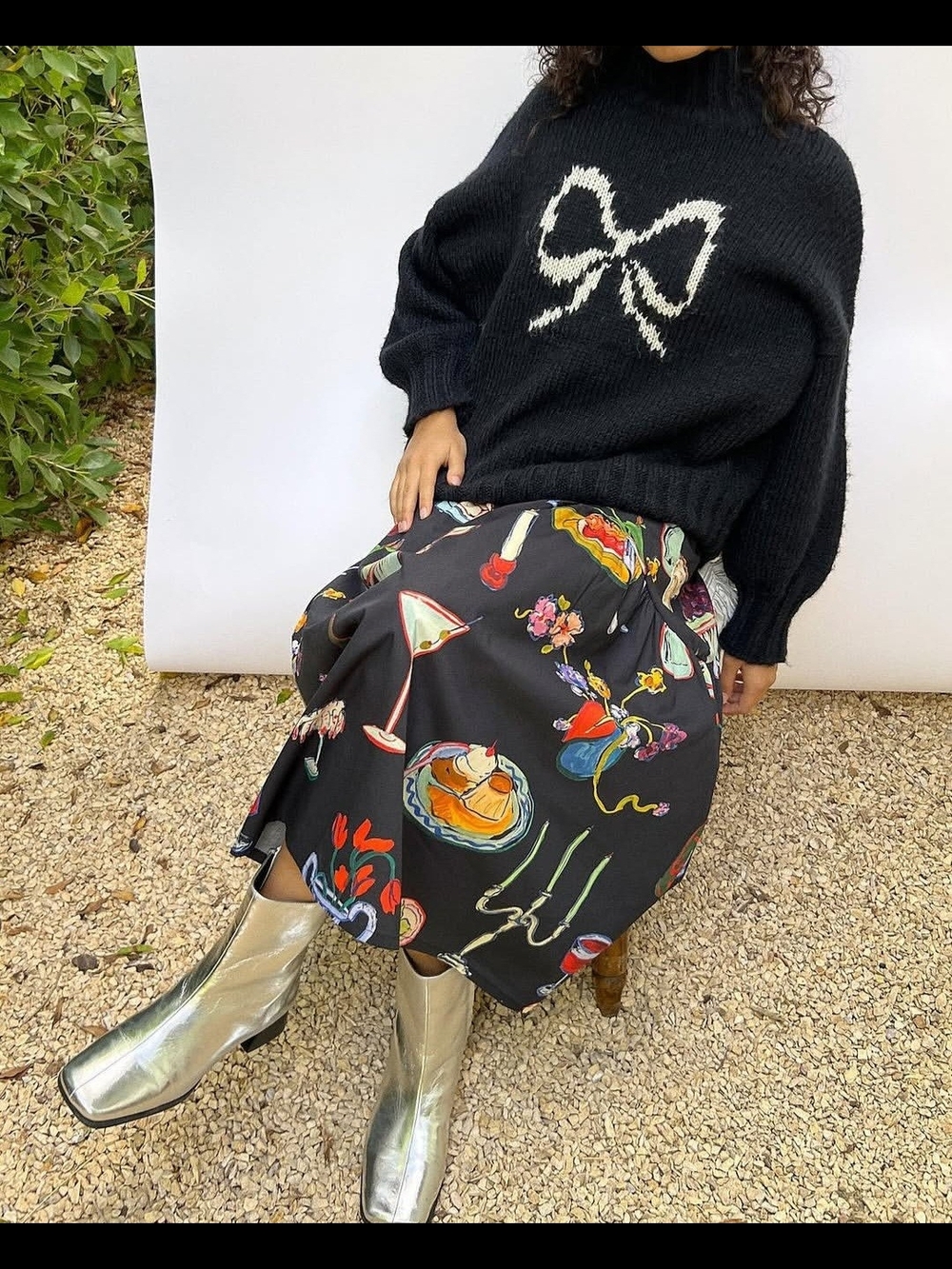 LisaSaysGah Cece Black Bow-Graphic Turtleneck Sweater